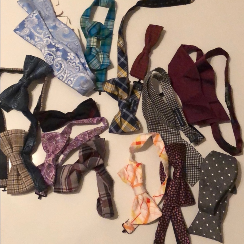 Bow tie lot
